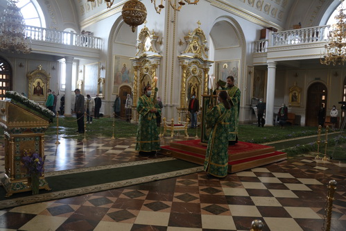 В день Святой Троицы