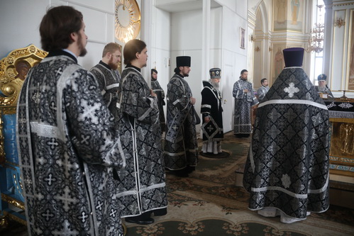 Литургия 1 апреля