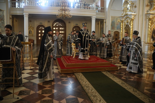 Литургия 1 апреля