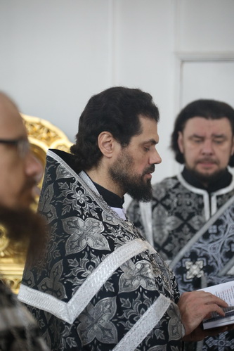 Литургия 1 апреля