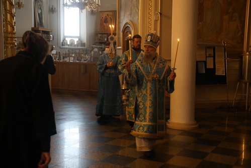 В канун Похвалы Пресвятой Богородицы
