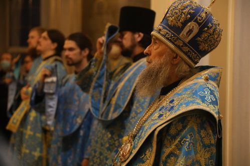 В канун Похвалы Пресвятой Богородицы
