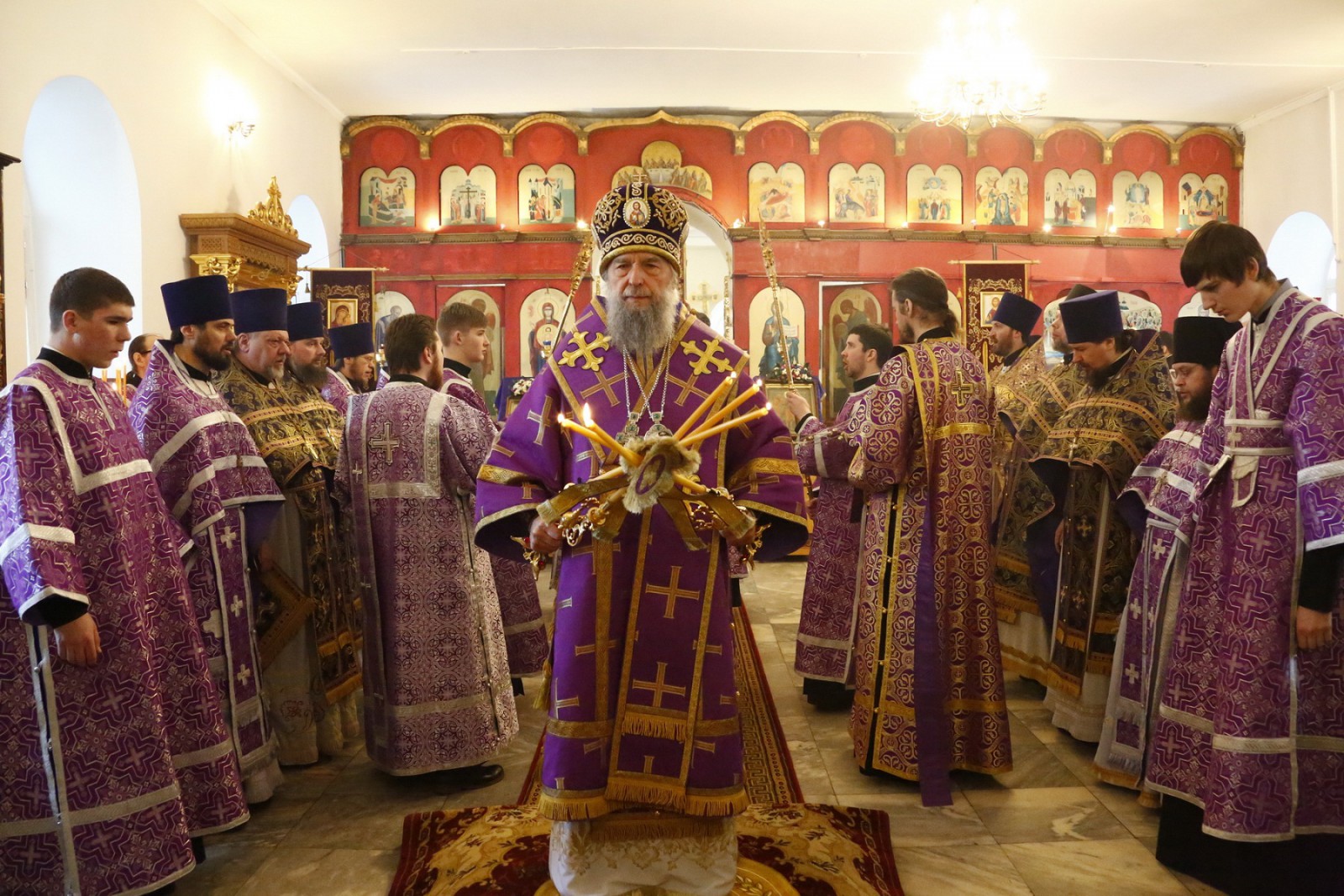 Божественная литургия в Свято-Предтеченском храме
