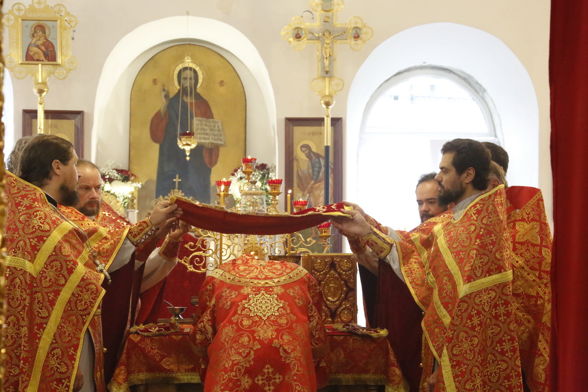 День Усекновения главы Пророка, Предтечи и Крестителя Господня Иоанна