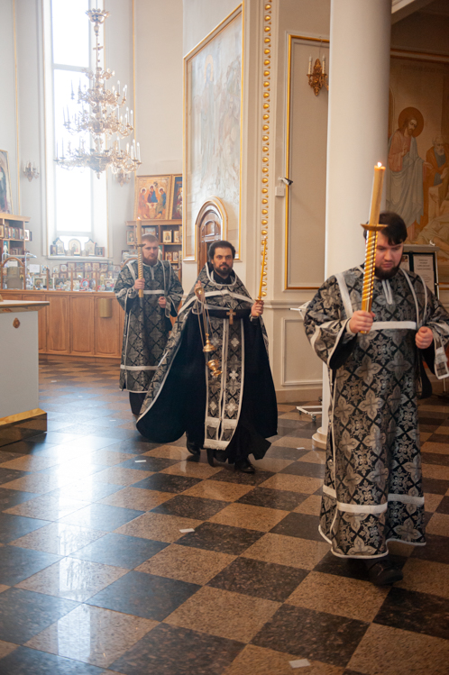 В Великий Понедельник Страстной седмицы