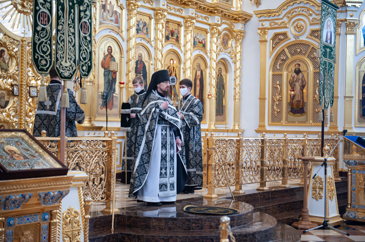 В Великий Понедельник Страстной седмицы