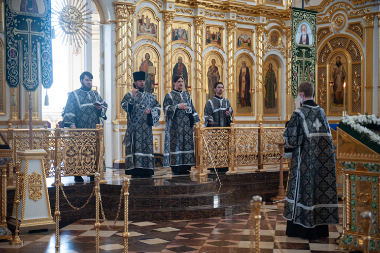 В Великий Понедельник Страстной седмицы