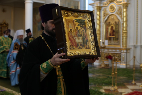 В день Святой Троицы
