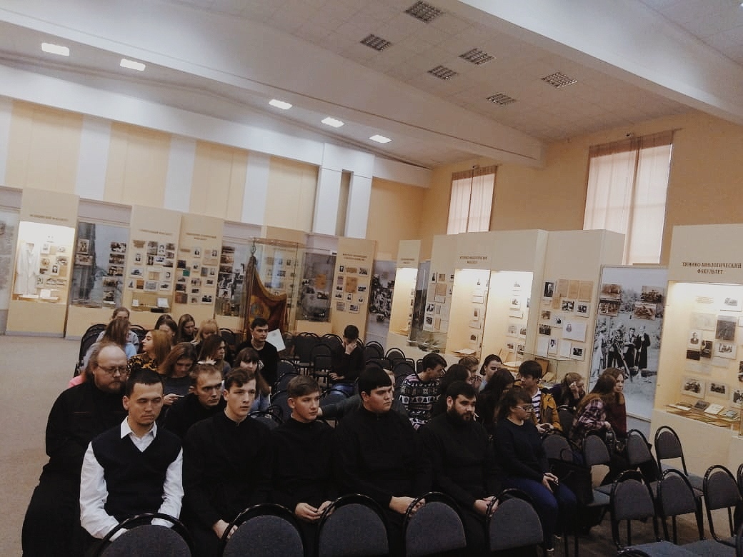 Студенты Саранской Духовной Семинарии участвовали в дискуссионной площадке
