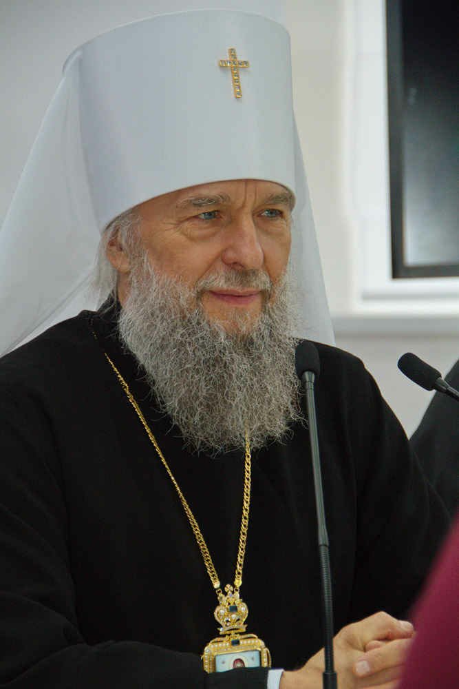 Профессорско-преподавательская корпорация, сотрудники и учащиеся Саранской духовной семинарии сердечно поздравляют Владыку-ректора с Днём рождения!