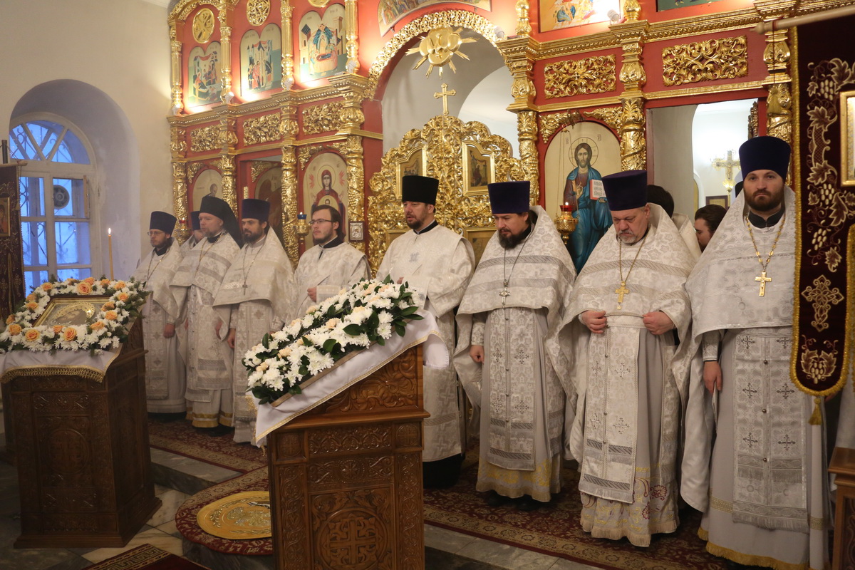 В попразднство Богоявления