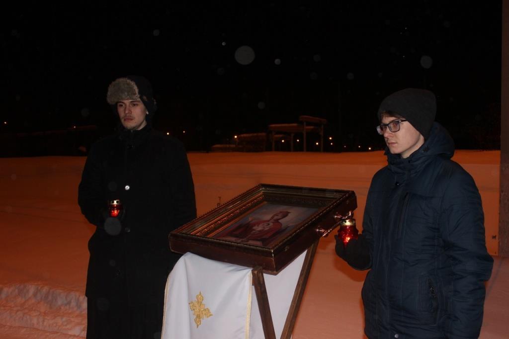 Автомобильный  крестный ход